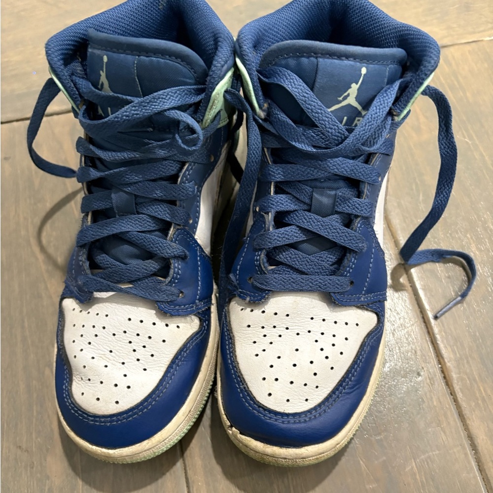 Kids Size 4 Blue and White Nike  Air Jordan Sneakers